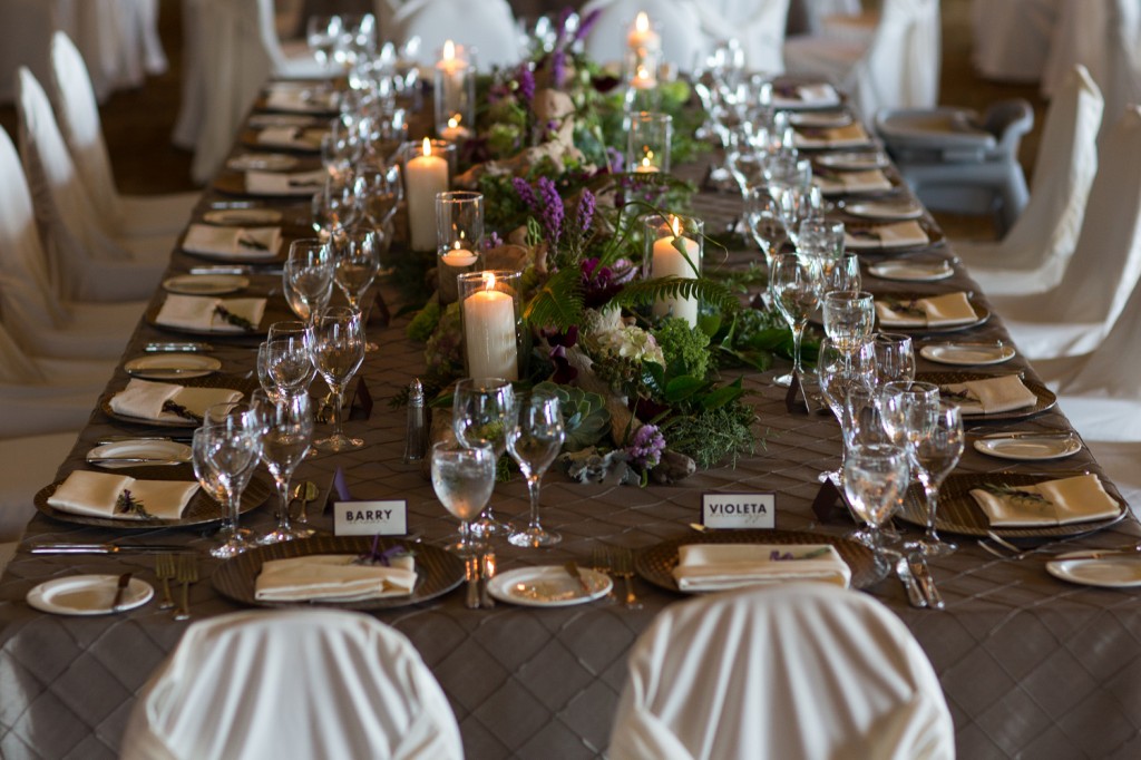 Rustic Elegant Wedding, Jasper Weddings, Brow Table Cloth, White Chair Covers