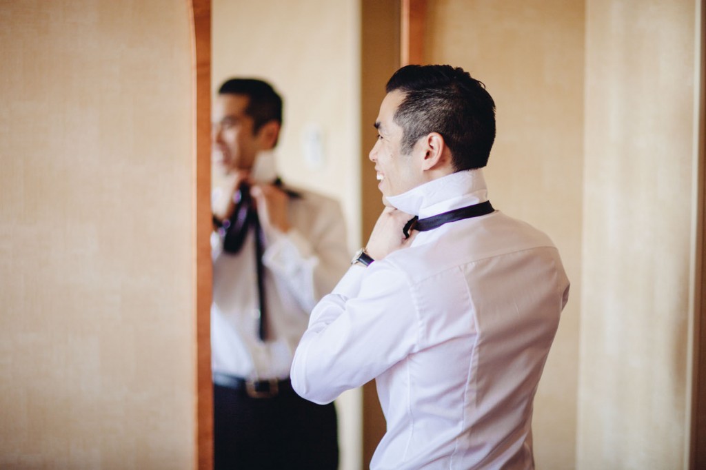 Mirror Photos, Groom Picture