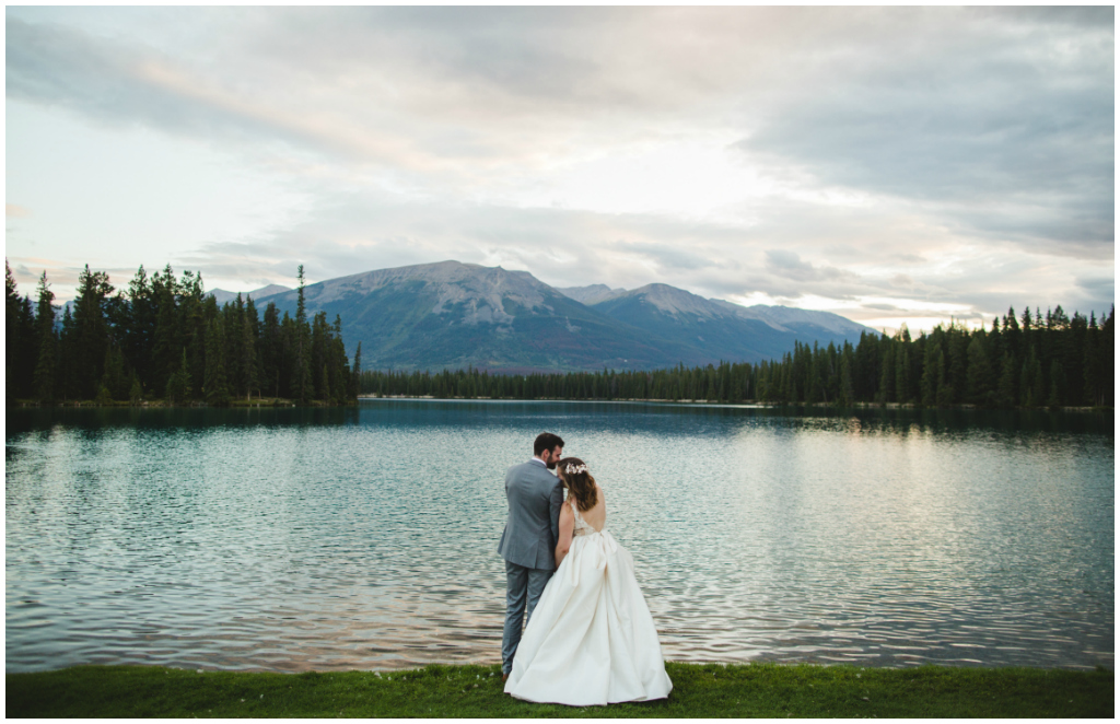 The Fairmont Jasper Park Lodge Wedding Coordinator